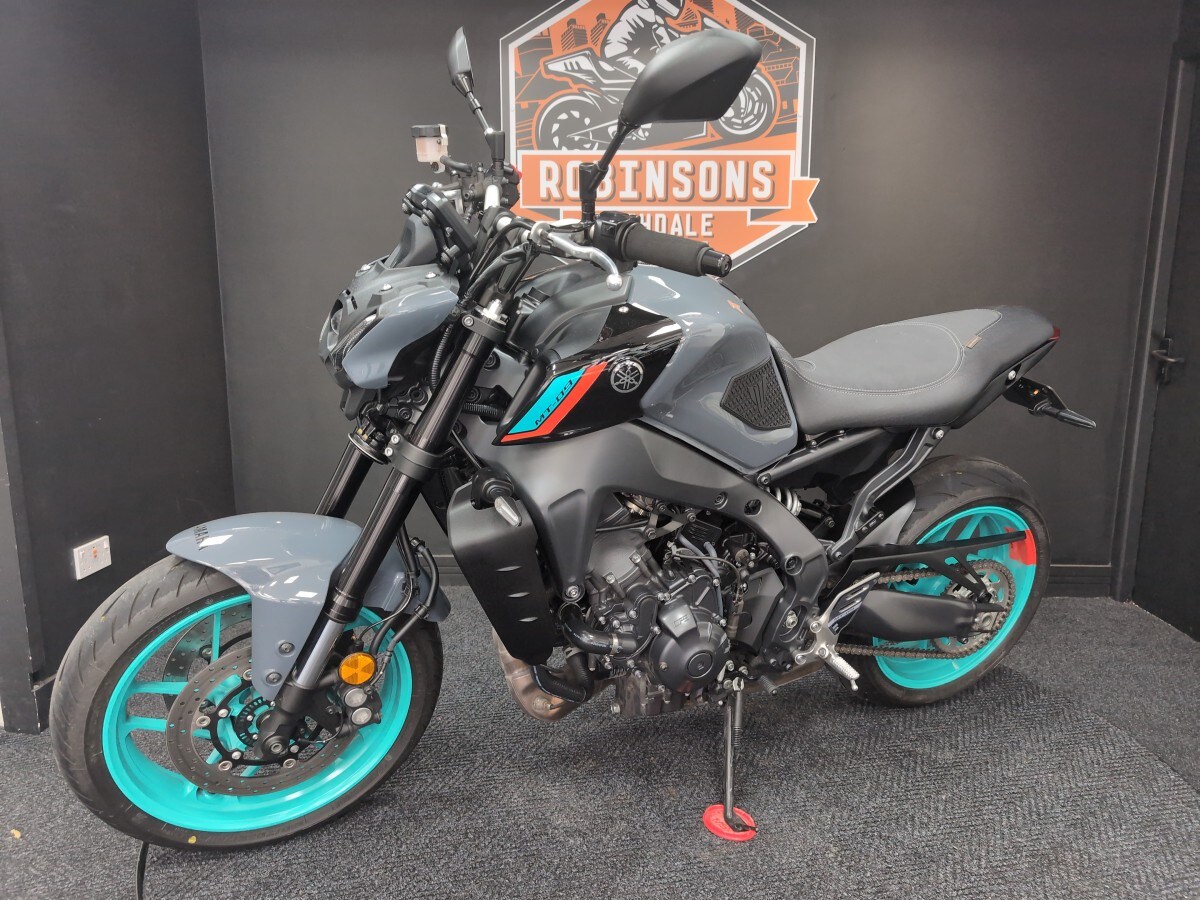 Yamaha MT-09 (MTN890)