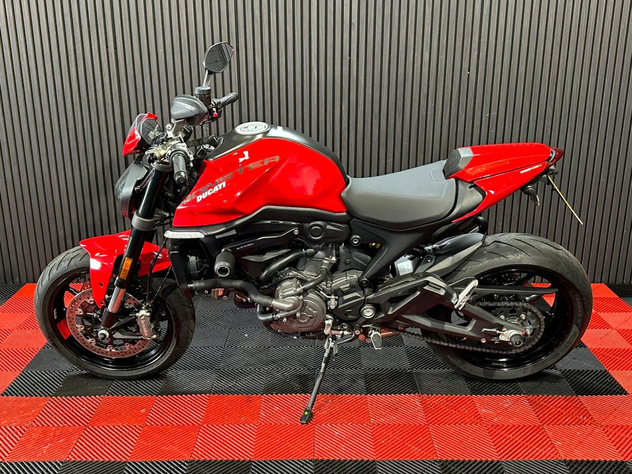 Used Ducati Monster 937 for sale - 78847445: Photo 9