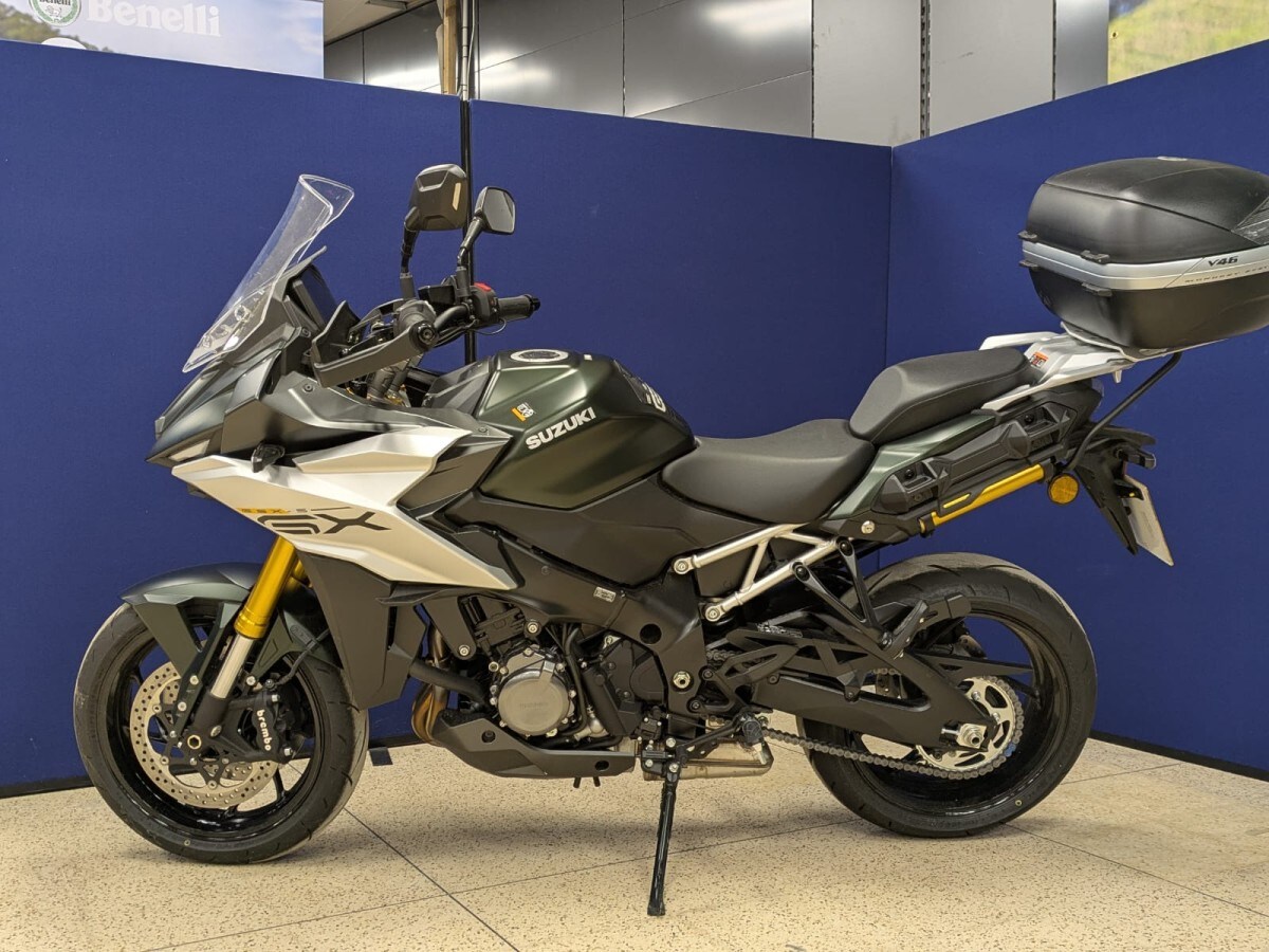 Suzuki GSXS 1000 GX+