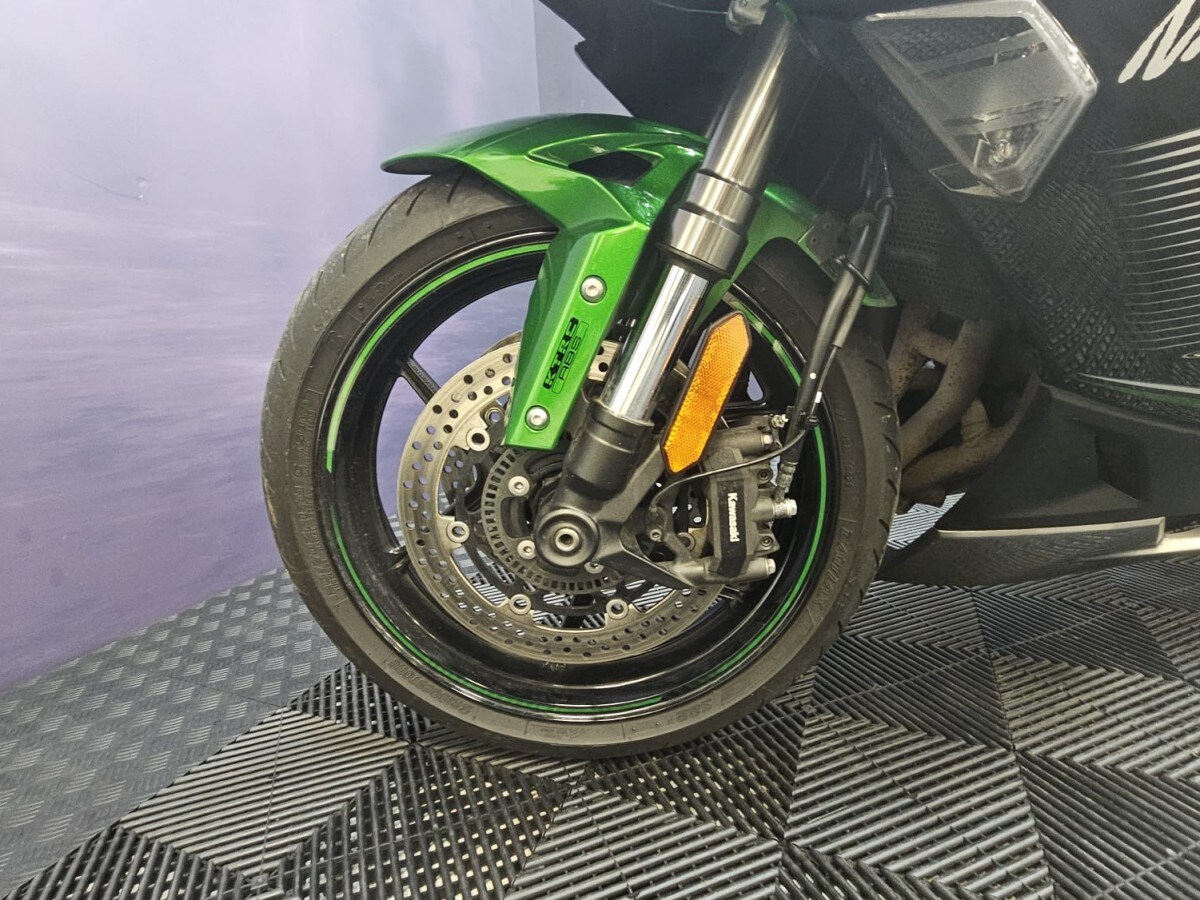 Kawasaki ZX 1002 KPFAN