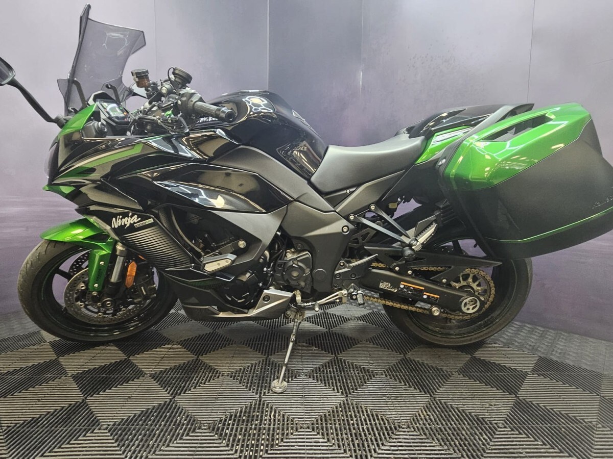 Kawasaki ZX 1002 KPFAN