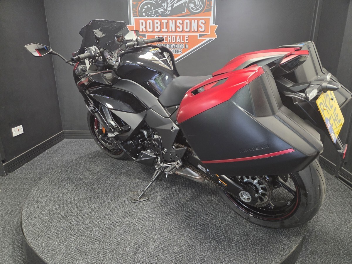 Kawasaki Ninja 1000SX Performance Tourer