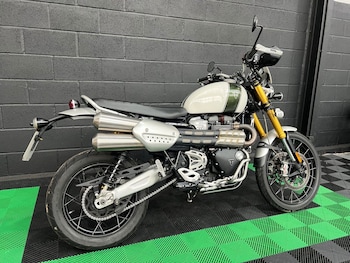 Used Triumph Scrambler 1200 undefined for sale - bike-78435066: Photo