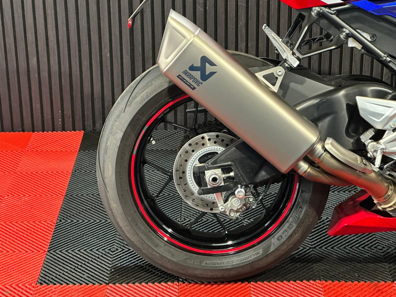 Used Honda CBR1000RR-R FIREBLADE for sale - 78904567: Photo 13