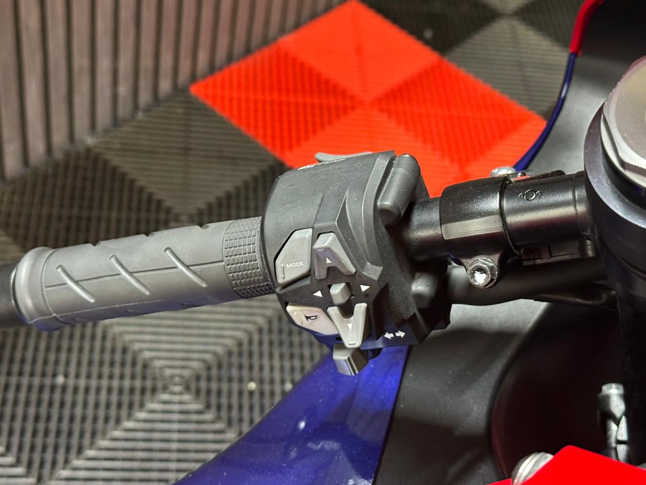 Used Honda CBR1000RR-R FIREBLADE for sale - 78904567: Photo 22