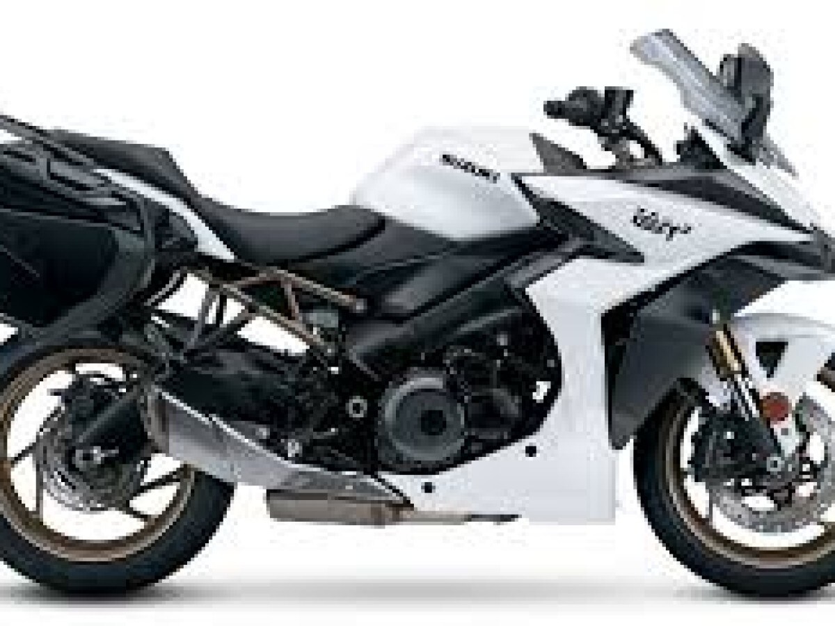 Suzuki GSX-S1000GT+