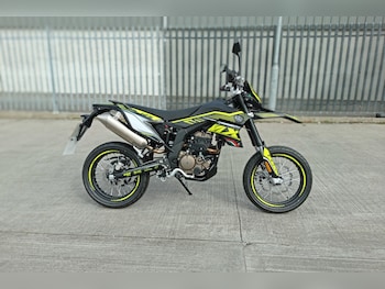 Used Mondial SMX Motard 125cc ABS undefined for sale - bike-77870063: Photo