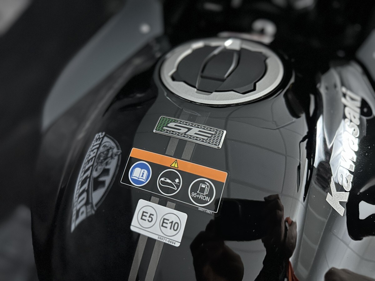 Kawasaki Versys 1000 SE KLZ1000DRFNN BK1