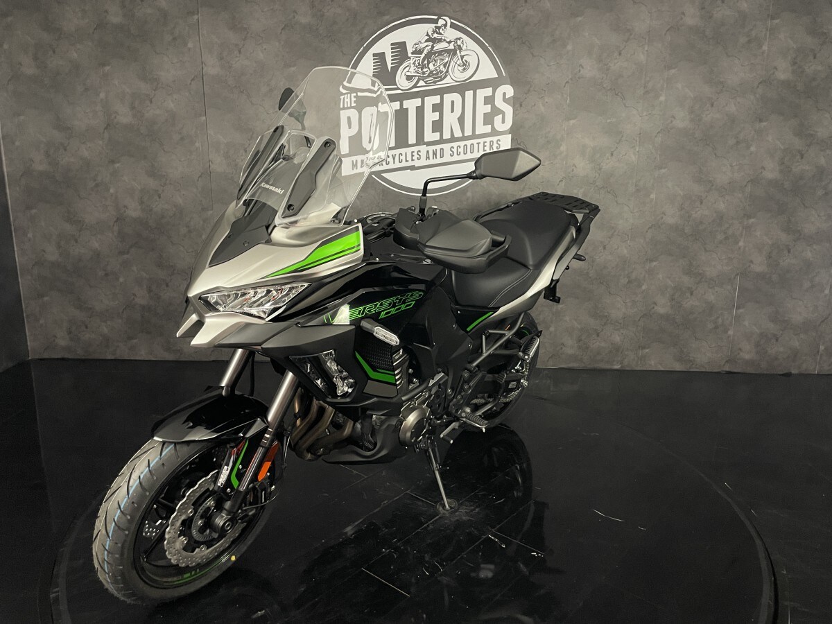 Kawasaki Versys 1000 SE KLZ1000DRFNN BK1