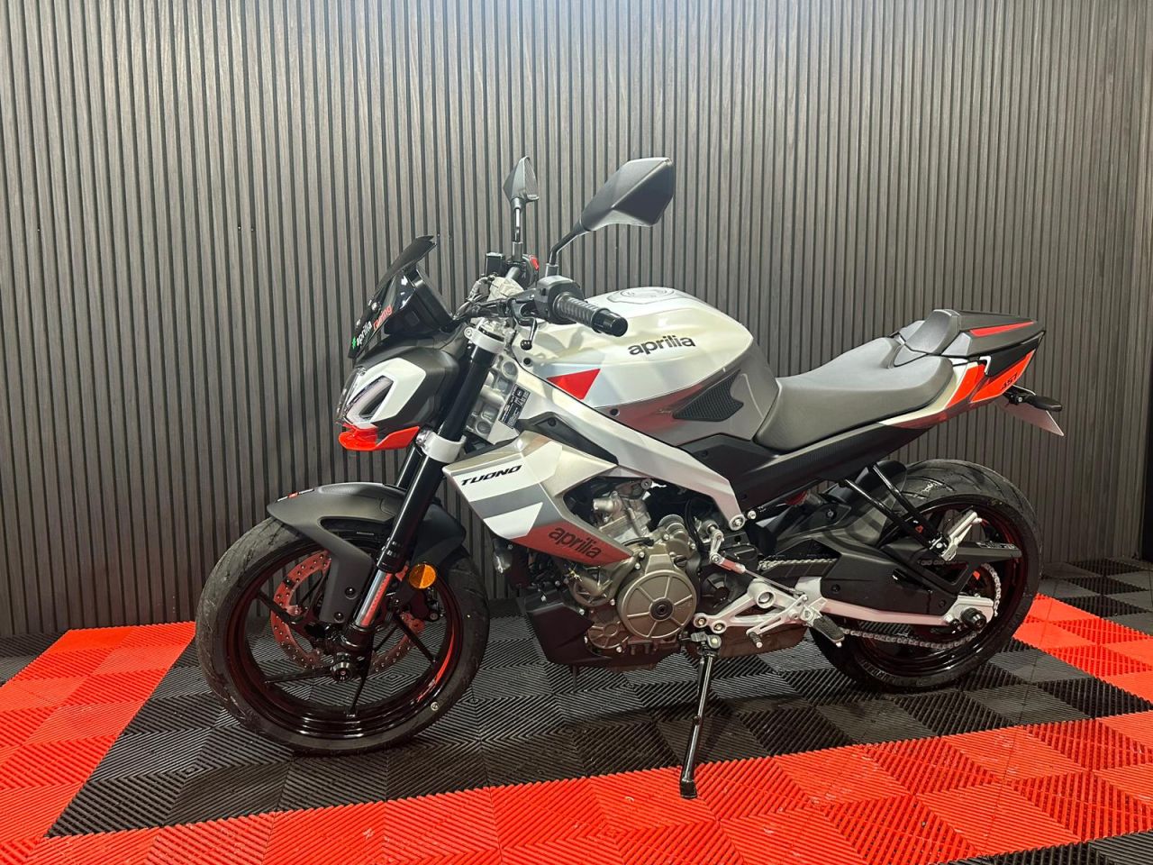 Used Aprilia TUONO 457 for sale - 78435651: Photo 10