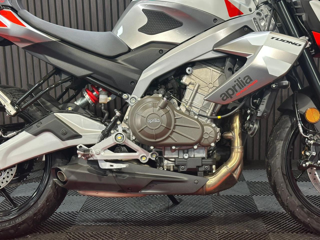 Used Aprilia TUONO 457 for sale - 78435651: Photo 16