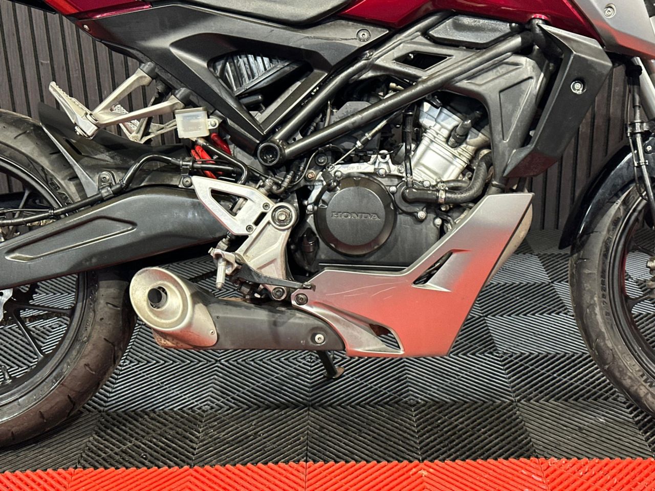 Used Honda CB125R for sale - 78434943: Photo 18