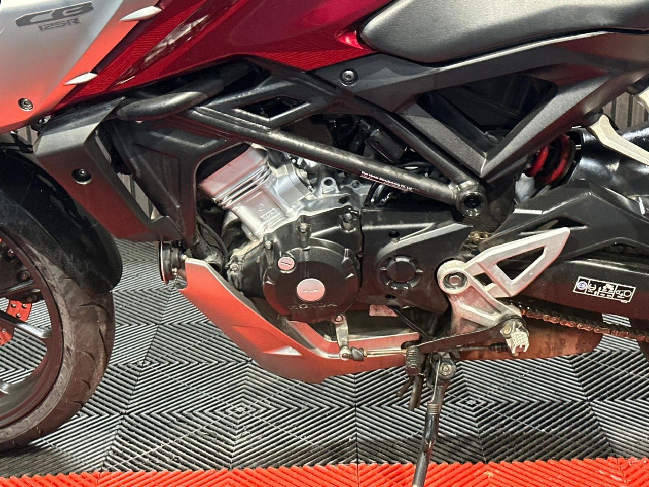Used Honda CB125R for sale - 78434943: Photo 21