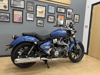 Used Royal Enfield SUPER METEOR 650 Astral undefined for sale - bike-77869309: Photo