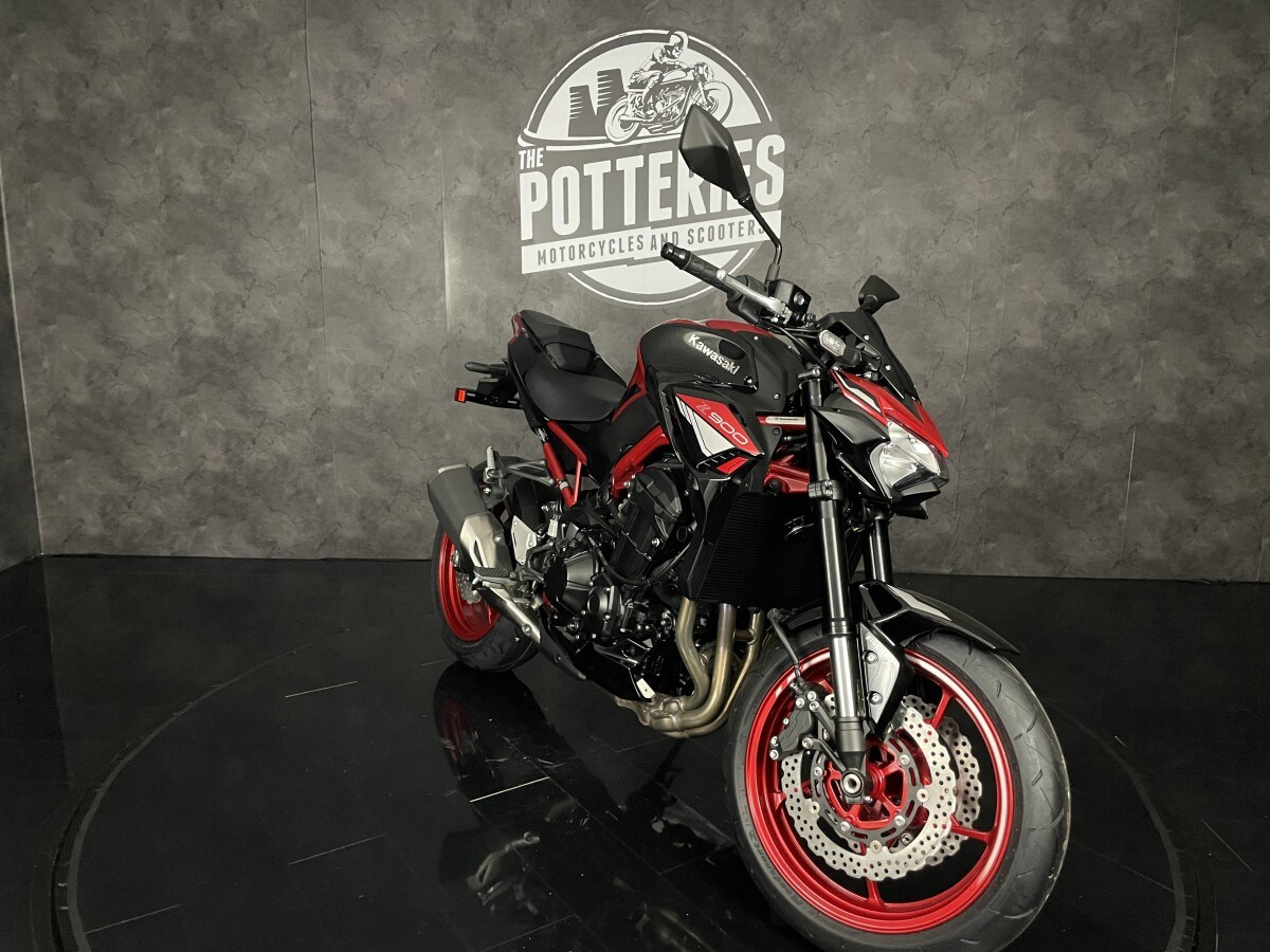 Kawasaki Z900 ZR900FRFNN