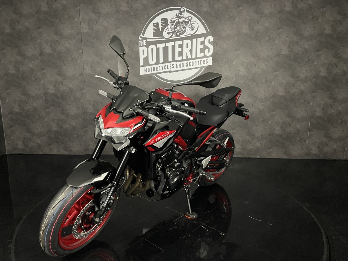 Kawasaki Z900 ZR900FRFNN