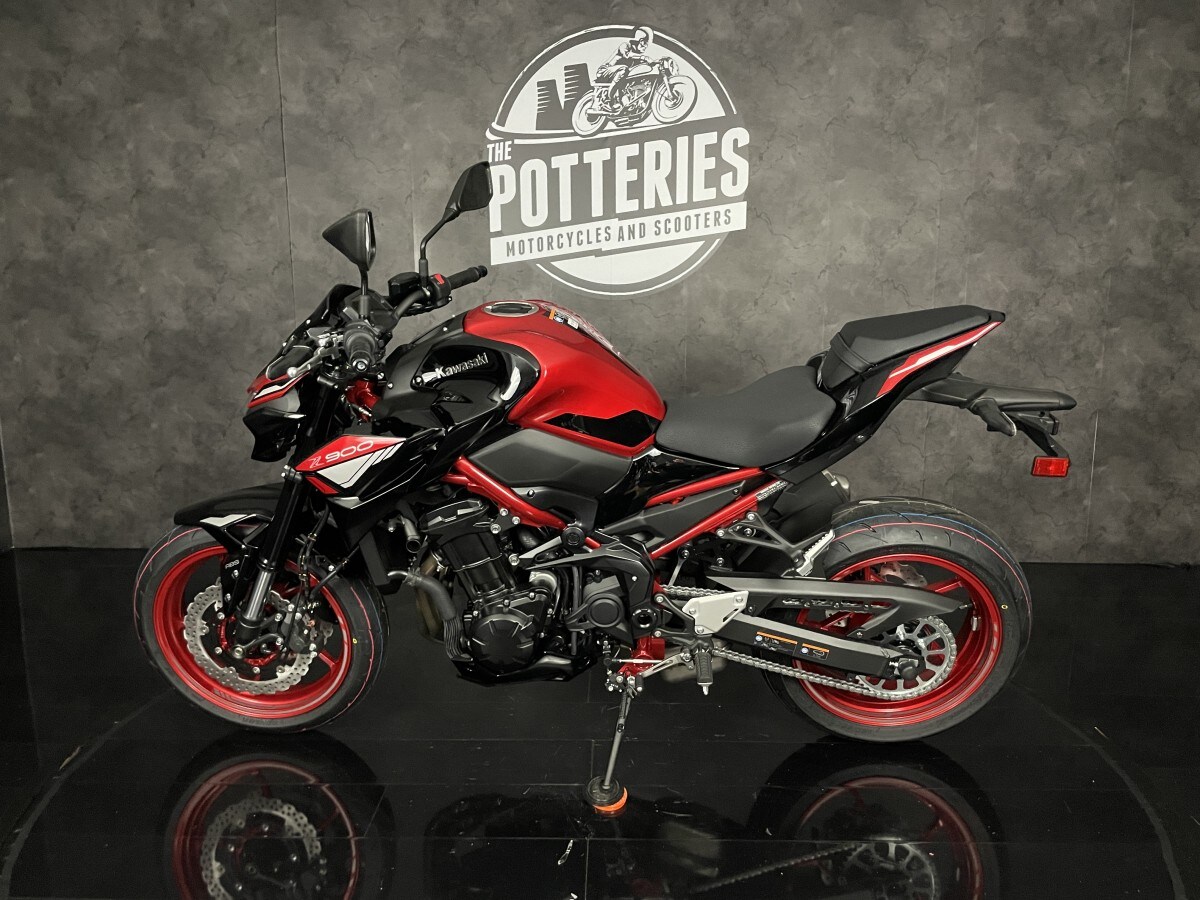 Kawasaki Z900 ZR900FRFNN