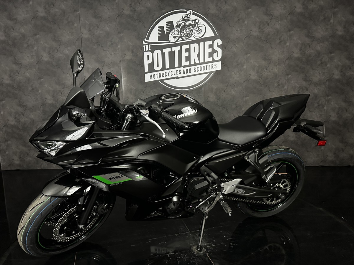 Kawasaki Ninja 650 EX650SSFAN