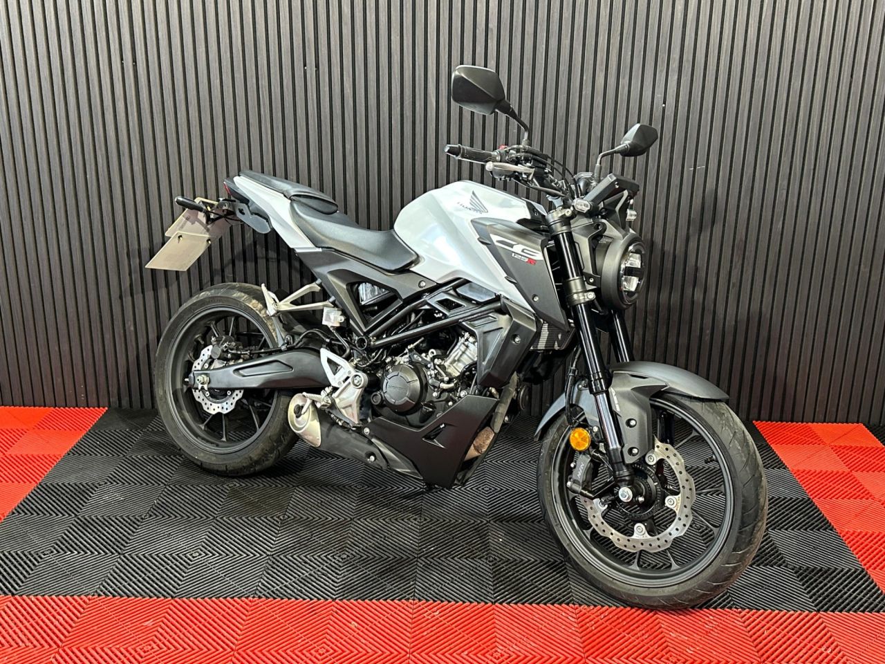 Used Honda CB125R for sale - 78434779: Photo 11