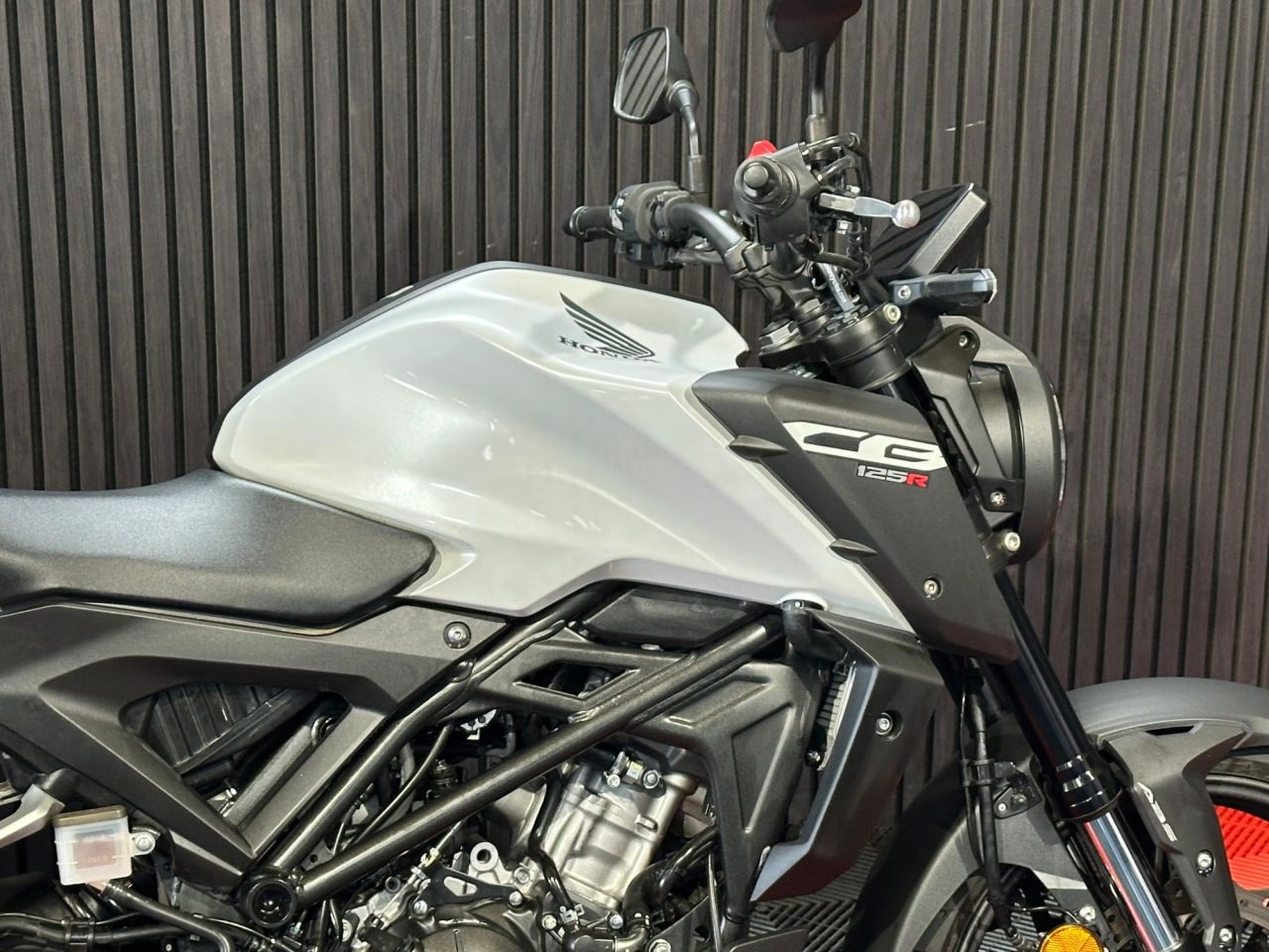 Used Honda CB125R for sale - 78434779: Photo 14