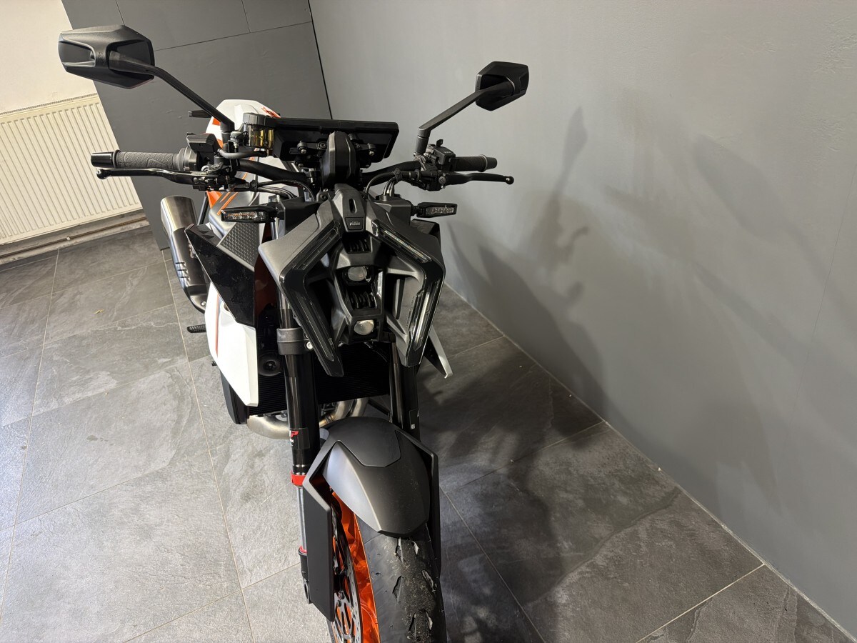 KTM 990 DUKE R