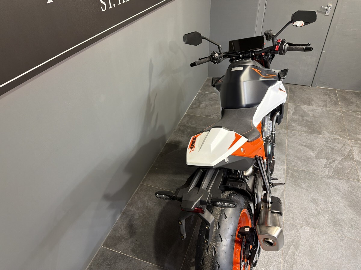KTM 990 DUKE R
