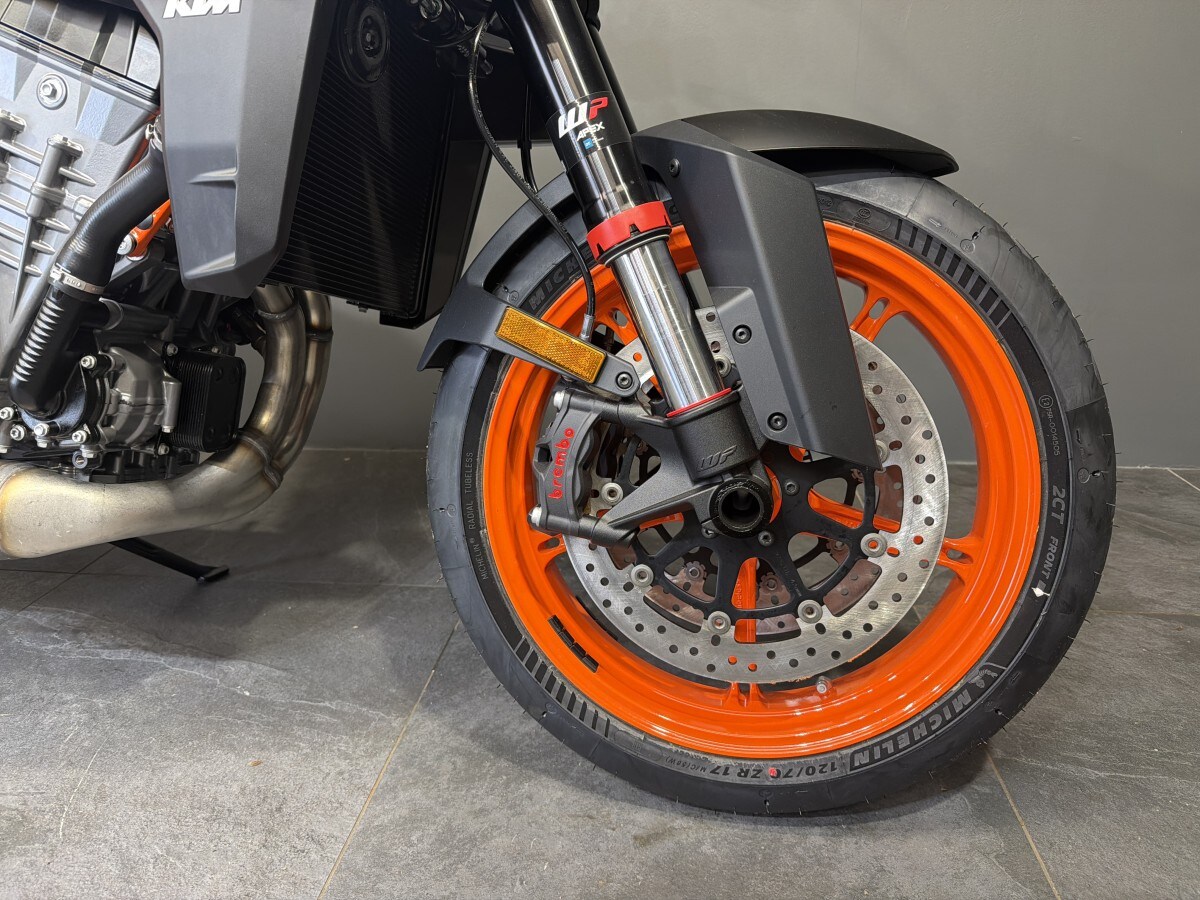 KTM 990 DUKE R