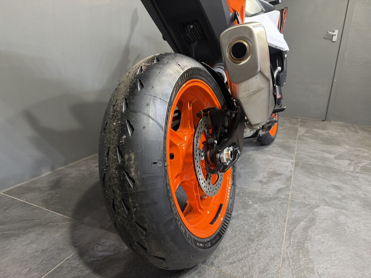 KTM 990 DUKE R