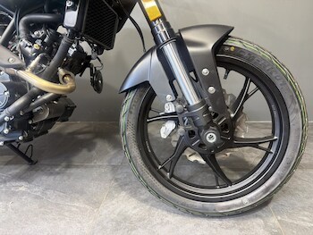 Used Benelli BKX 125 S undefined for sale - bike-78165149: Photo