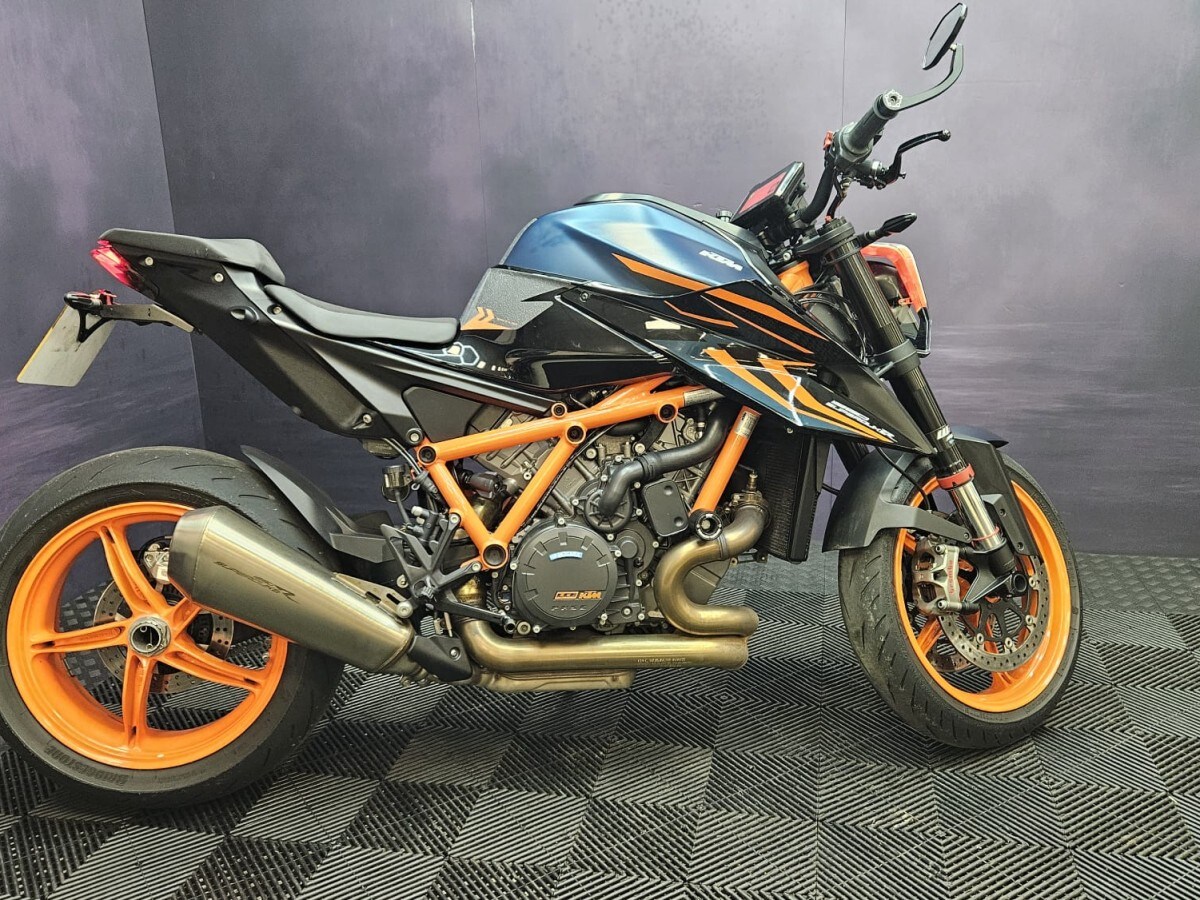 KTM 1290 SUPERDUKE R