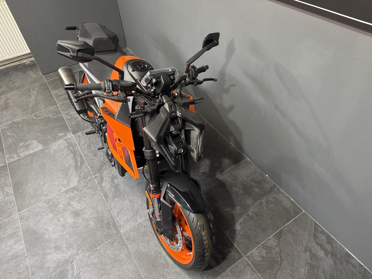 KTM 990 Duke