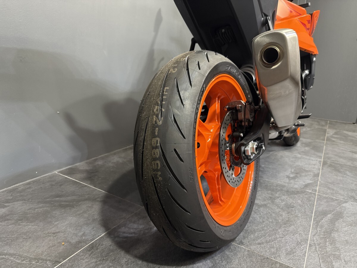 KTM 990 Duke