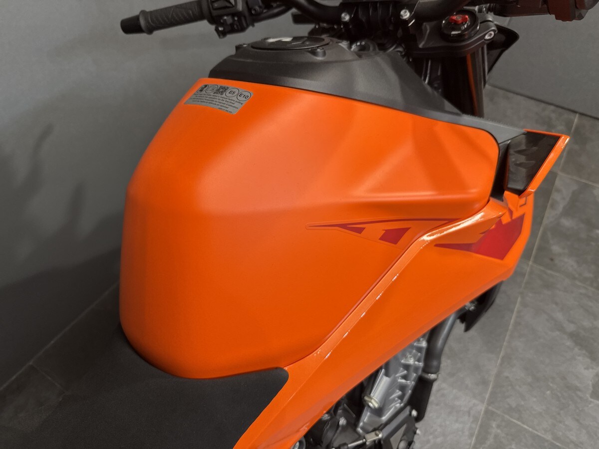 KTM 990 Duke