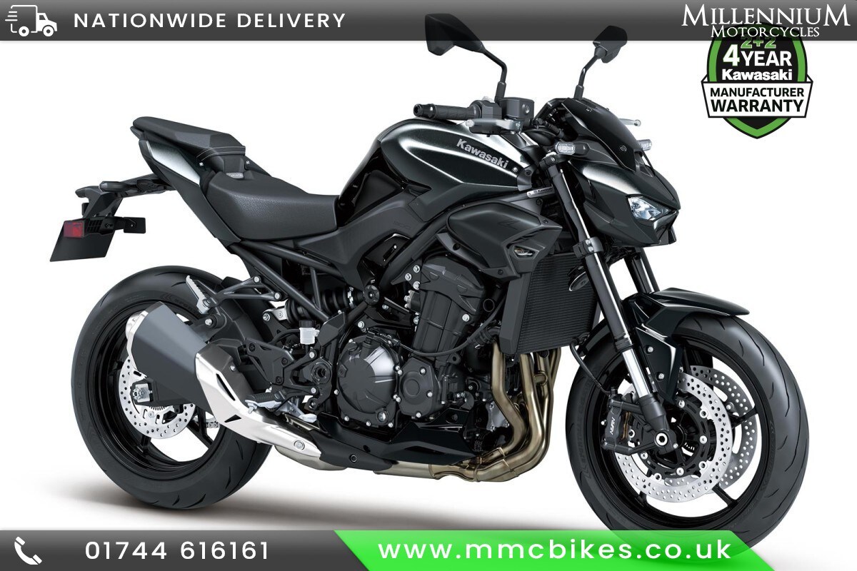 Kawasaki Z900 ZR900STFNN