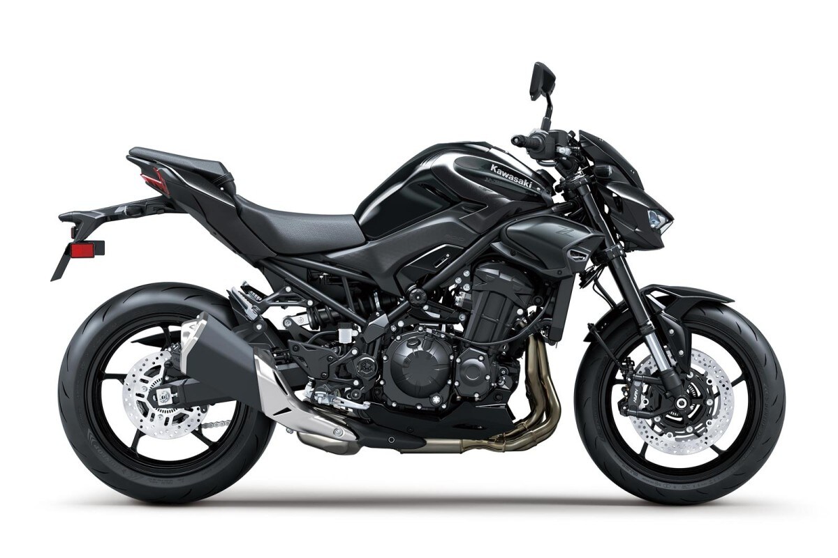 Kawasaki Z900 ZR900STFNN