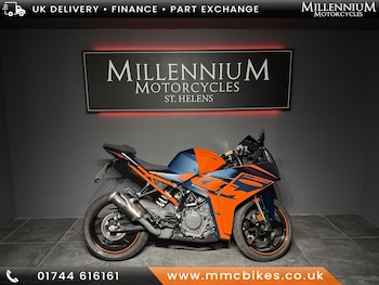 Used KTM RC 390 23 2024 for sale - bike-77867660: Photo