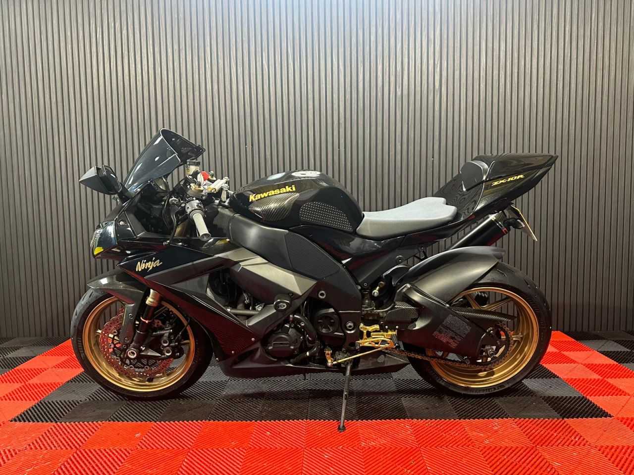 Used Kawasaki Ninja ZX-10R for sale - 78434479: Photo 11