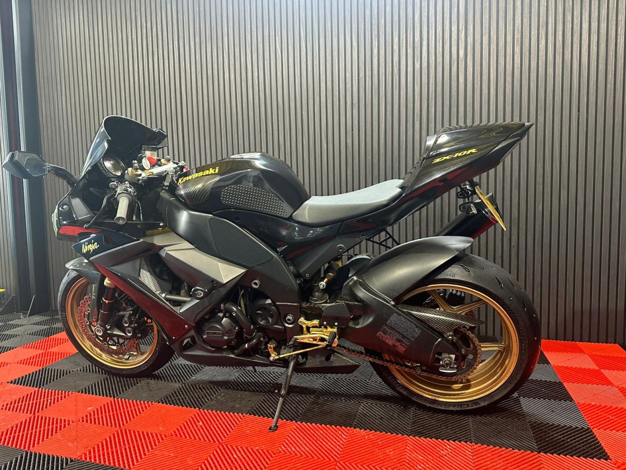 Used Kawasaki Ninja ZX-10R for sale - 78434479: Photo 12