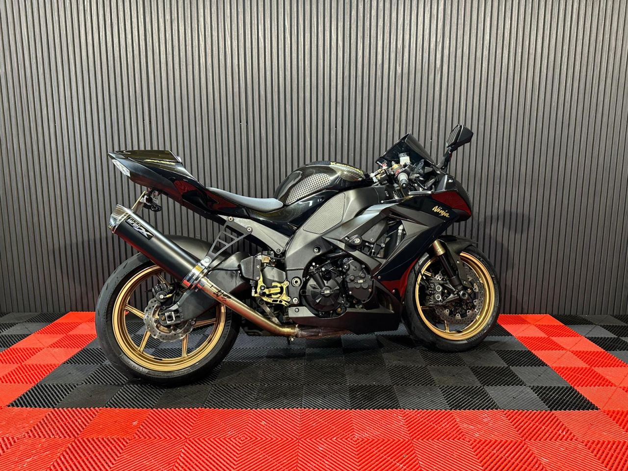 Used Kawasaki Ninja ZX-10R for sale - 78434479: Photo 6