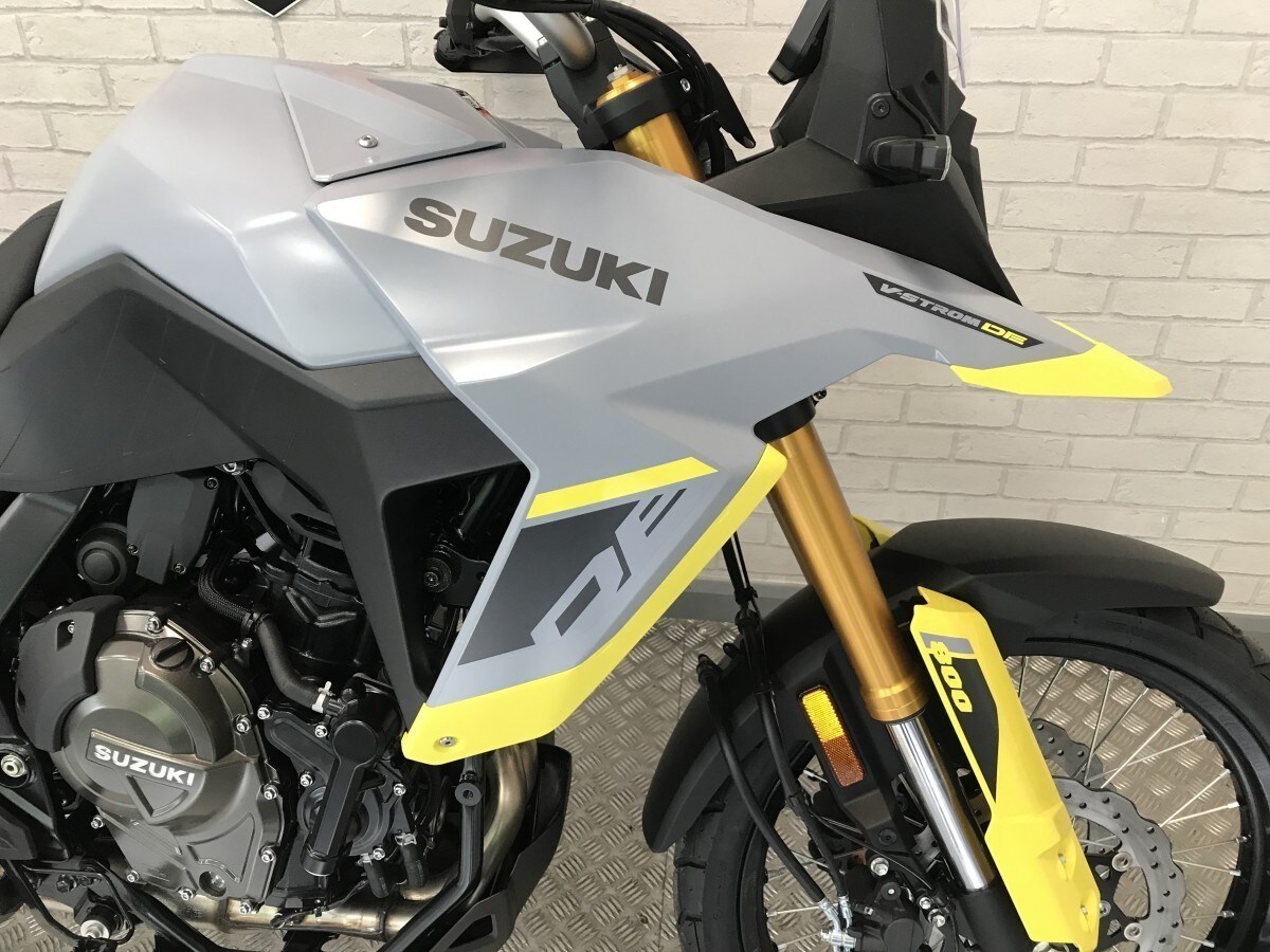 Suzuki NEW V-Strom 800DE