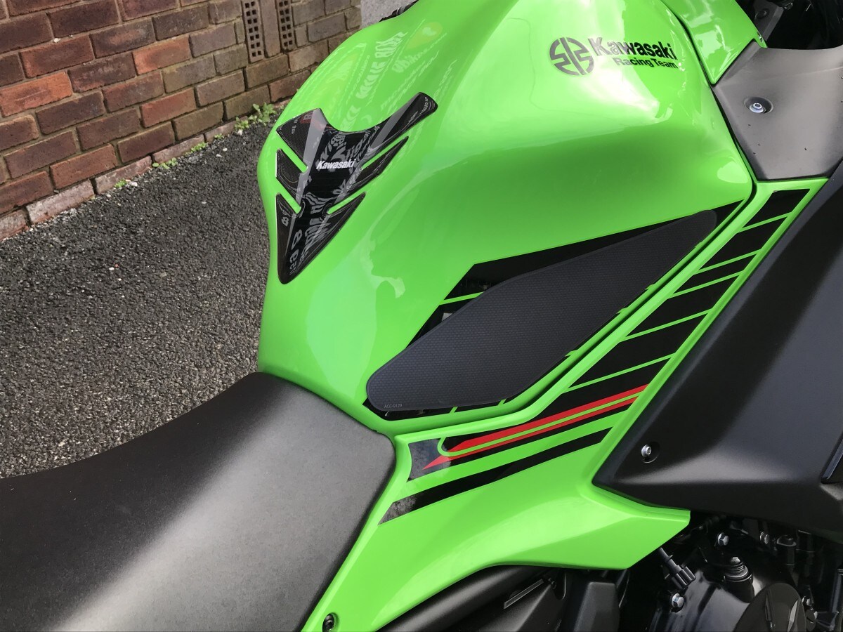 Kawasaki Ninja 650 Tourer EX650SPFAN