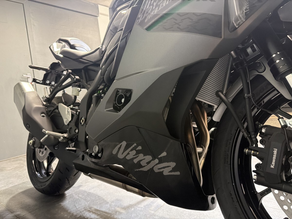 Kawasaki ZX-4RR ZX400STFAN (GY2/GN2)