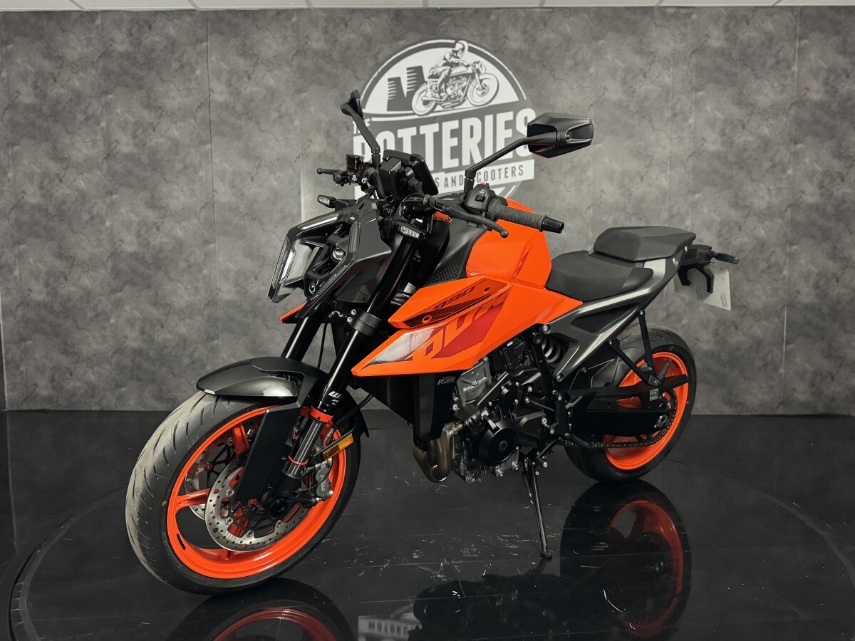 KTM 990 Duke