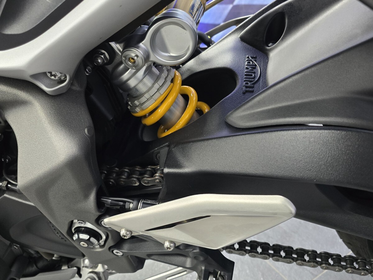 Triumph STREET TRIPLE 765 RS