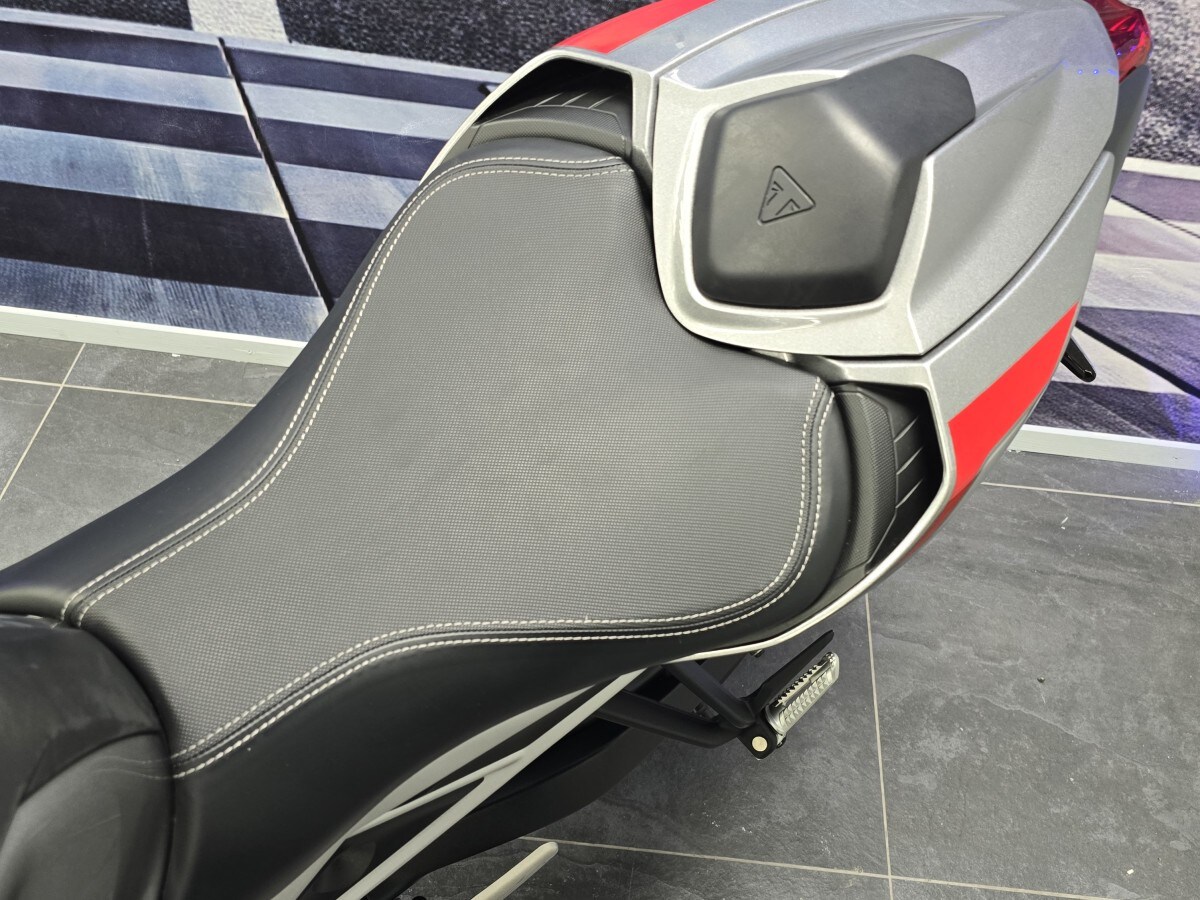 Triumph STREET TRIPLE 765 RS