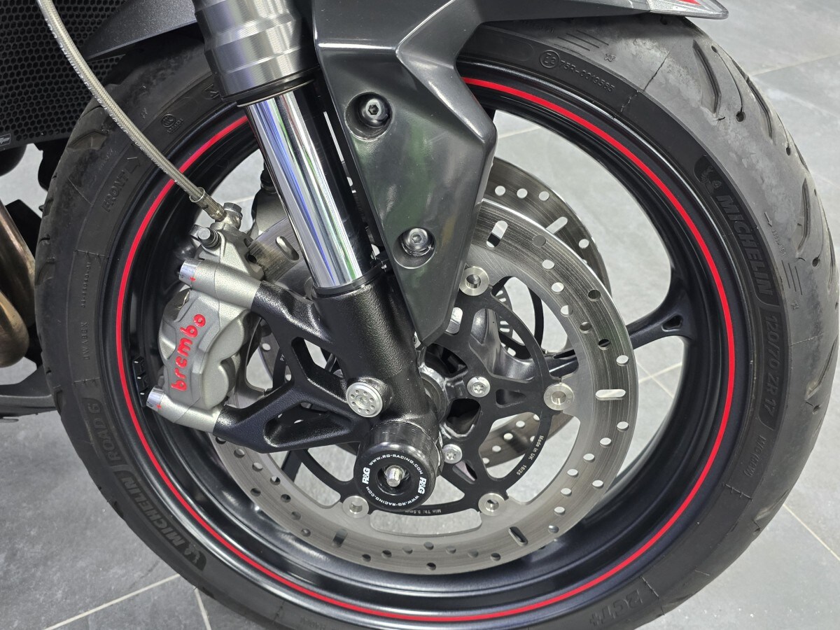 Triumph STREET TRIPLE 765 RS