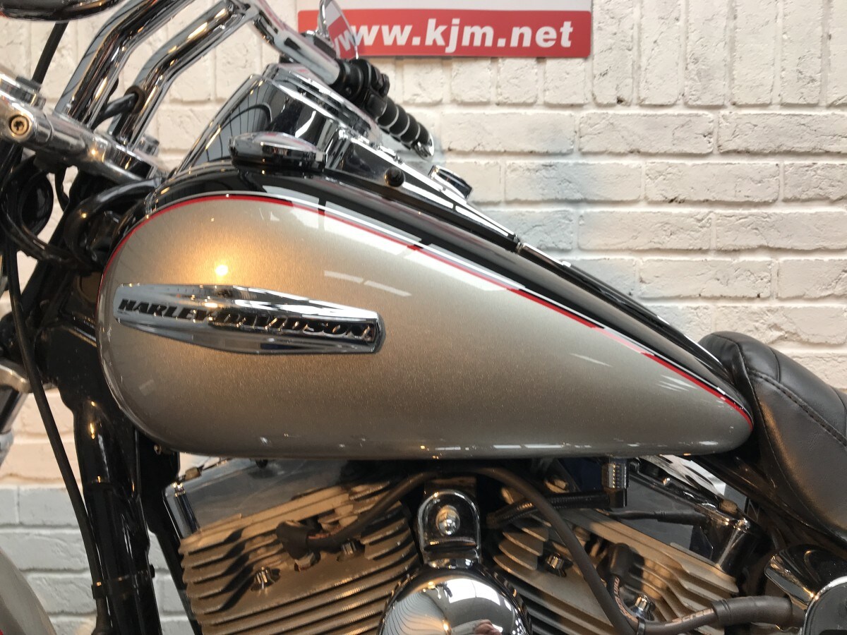 Harley-Davidson FXDC SUPER GLIDE CUSTOM 1584