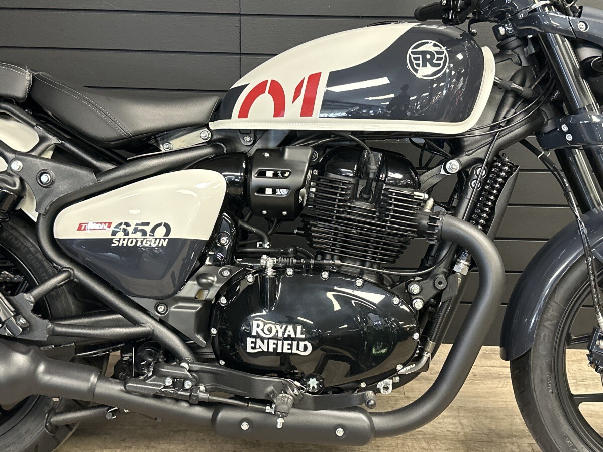 Royal Enfield Shotgun 650