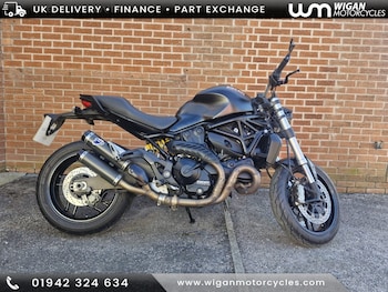 Used Ducati Monster 821 2015 for sale - bike-78169075: Photo