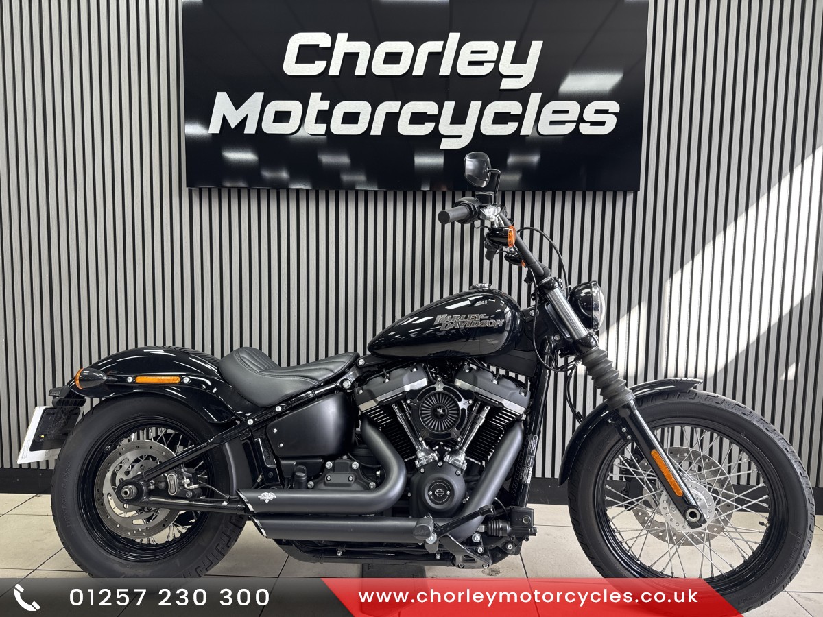 Harley-Davidson STREET BOB FXXB 1745 19